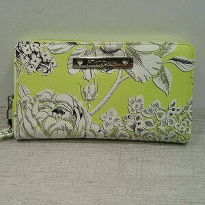 Betsey Johnson Green Floral Retro Wristlet Wallet Clutch | New Without Tags